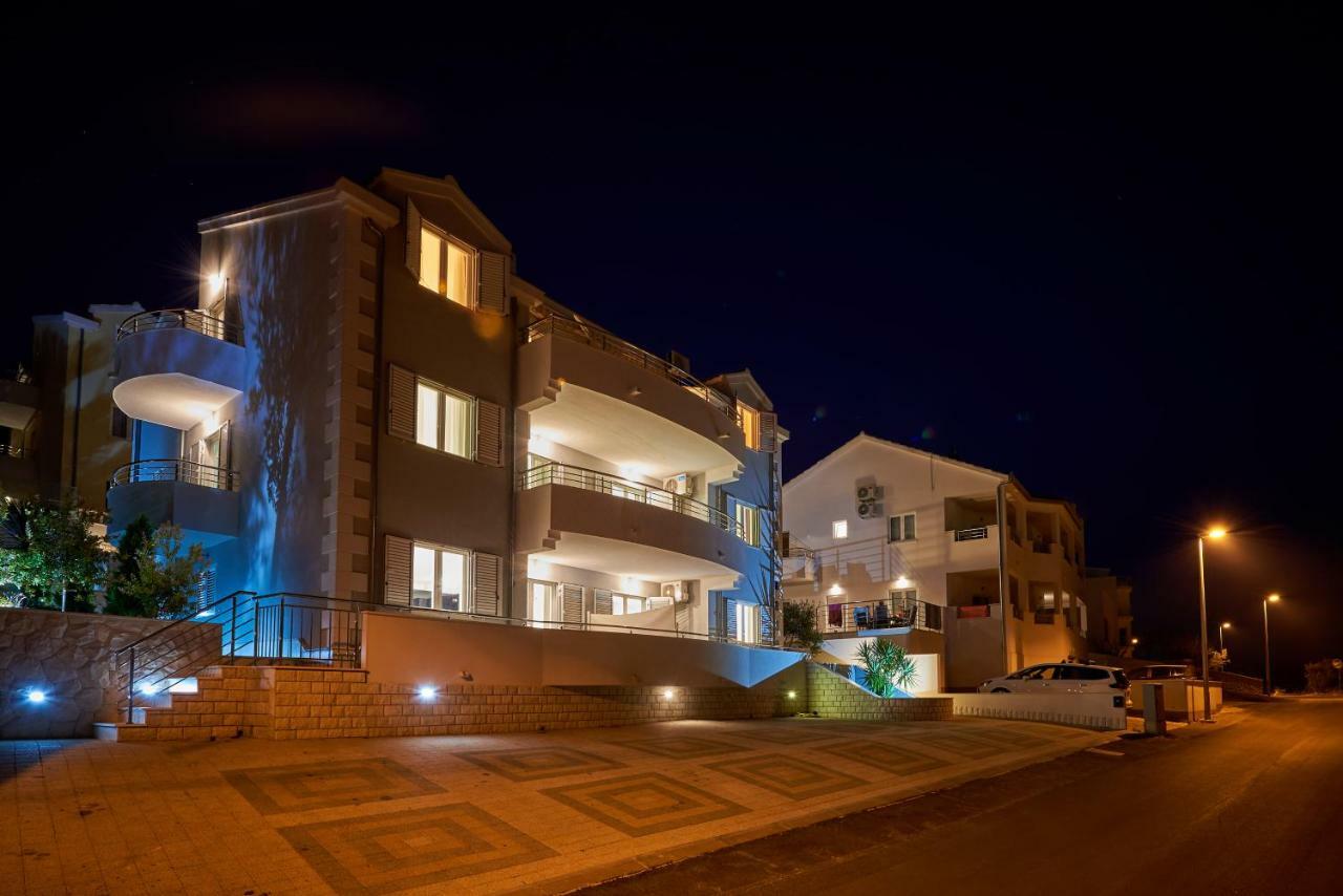 Apartments Vrania Seget Vranjica Esterno foto